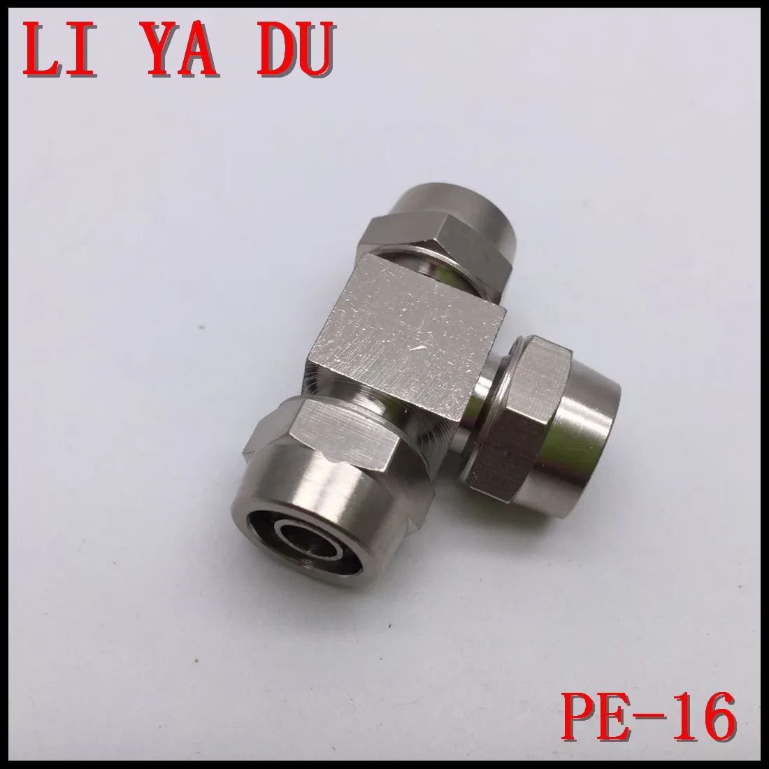 

PE-16 16mm-16mm-16mm Fast twist joint All copper nickel plating The movable gas pipe lock is quick and fast