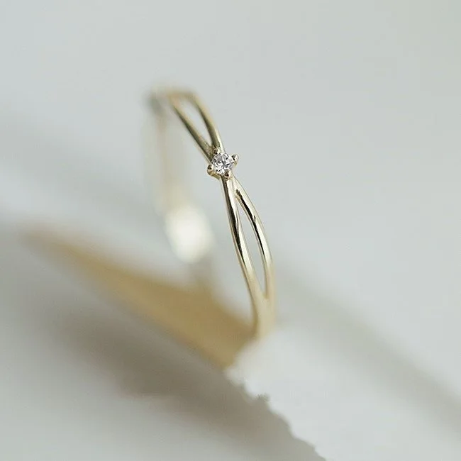 

Chic New Slim Ring Ladies Wedding Engagement Ring Women Fashion Jewelry for Her