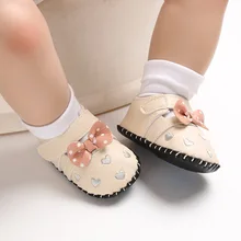 Сандалии для новорожденных, изящные носки для мальчиков и девочек детские летние клоги; мягкие туфли для малышей; платье принцессы для маленьких девочек «ползунок»;