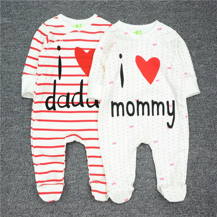 Одежда для новорожденных мальчиков; детские комбинезоны; Детский комбинезон из хлопка с длинными рукавами и надписью «I love Mommy»; одежда для маленьких девочек с надписью «Love»; пижамы для детей