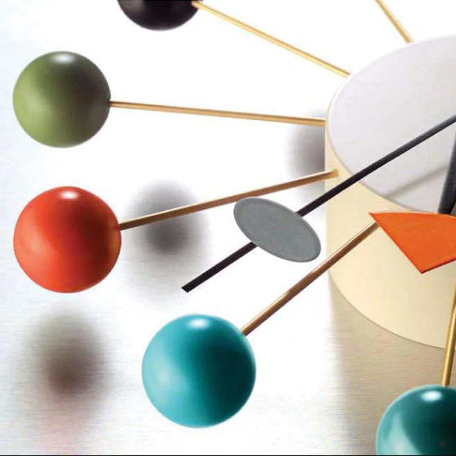 Простой цветной шар Современные часы искусство моделирование Спорт декоративный конфетный настенные часы разных цветов металлик+ твердый деревянный шарик-массажер