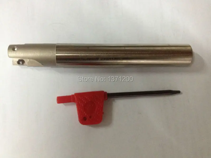 

BAP400R C32-40-200 Face Mill Holder BAP Right Angle Shoulder End Mill APMT1604 Insert
