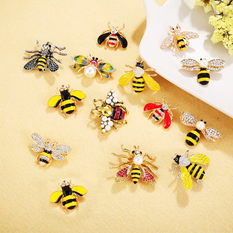 Luxury Exquisite Personality Insect Rhinestone Brooch 19 Designs Crystal Delicate Pin Jewelry for Bag/Collar/Sweater Men Women | Украшения