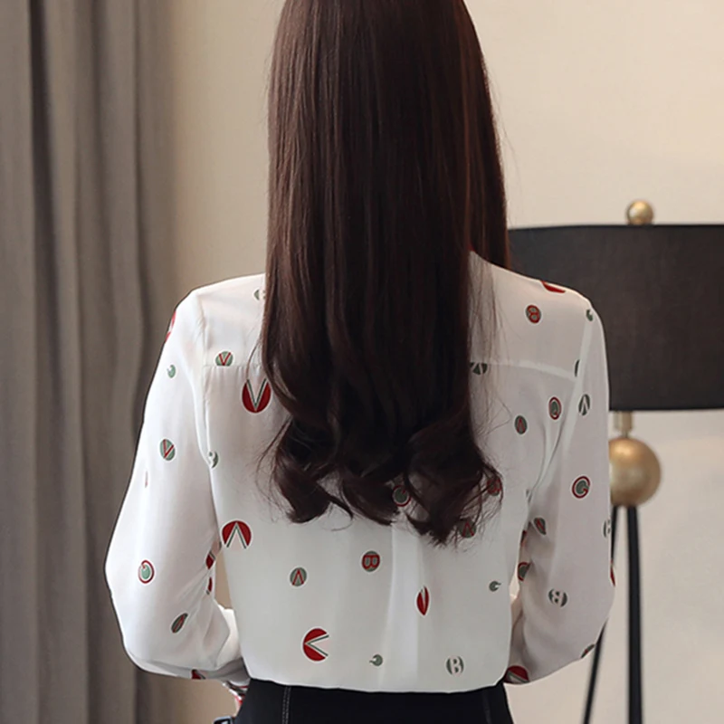 2019 Spring Blouse Women Fashion Chiffon White Blouse Slim Elegant Bow Shirts Polka Dot Long Sleeve Button Shirt Blusa