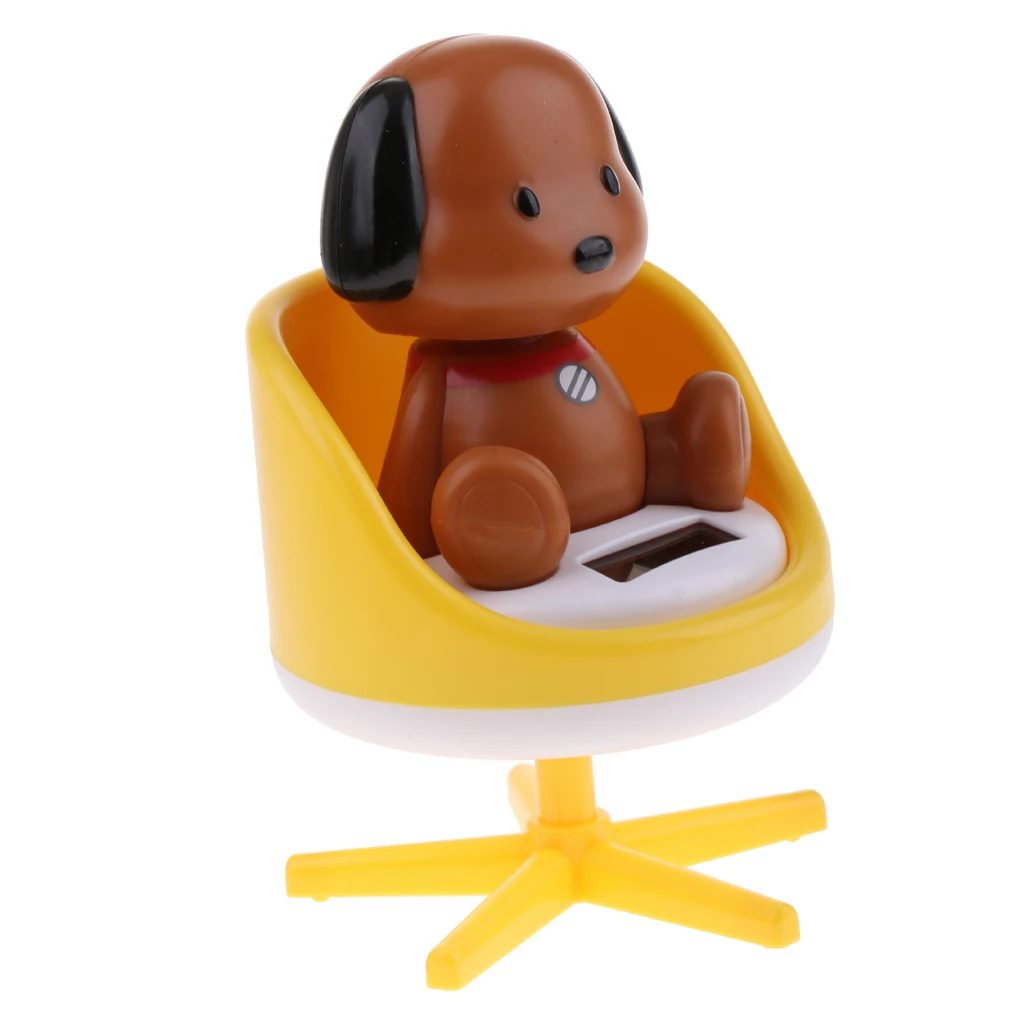 Adorable Plastic Solar Powered Toys Noding Head Figurine Model Home Car Ornament Panda Novelty Gag Toys for Kids Birthday Gift
