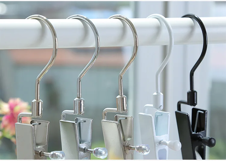 3298464523_386875979