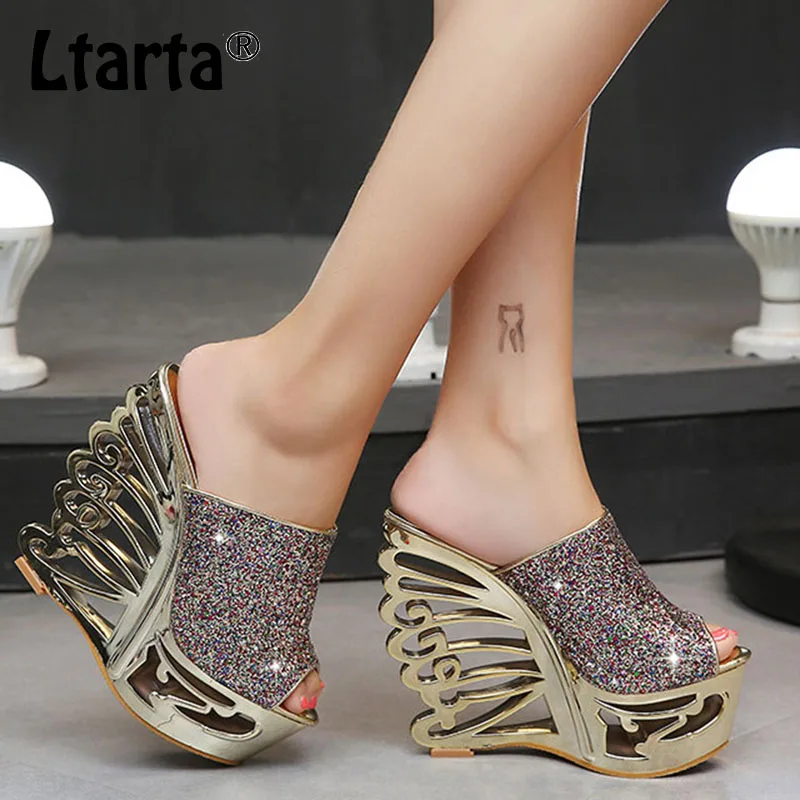 

LEOPARD LAND 2019 Gold Sliver Super High Heels Sexy Peep Toe Platform thick Wedge heels Heteromorphic heel Ctystal .ZYW-1076-2