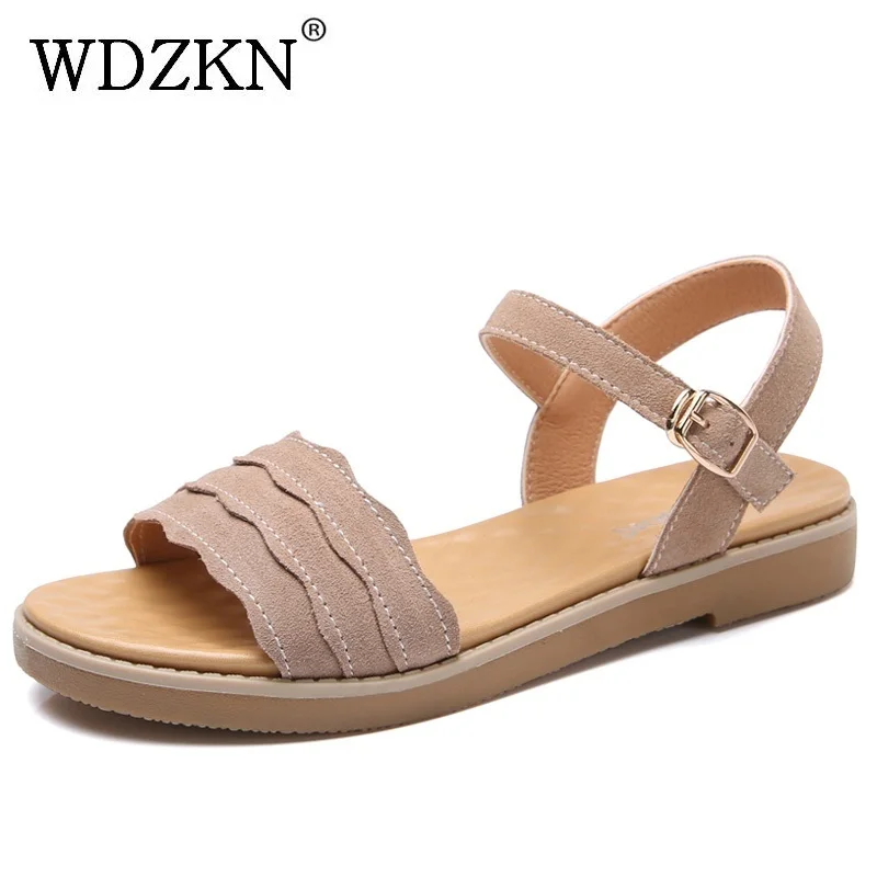

WDZKN 2018 Retro Suede Leather Summer Casual Flat Sandals Women Buckle Strap Peep Toe Sandals Elegant Flats Casual Shoes H8027