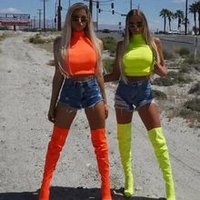 2019 Sexy Sleeveless Crop Top Women Summer High Collar Skinny Tight Top Vest Fashion Solid Color Exposure Navel Vest Tank Tops 2019 Sexy Sleeveless Crop Top Women Summer High Collar Skinny Tight Top Vest Fashion Solid Color Exposure Navel Vest Tank Tops