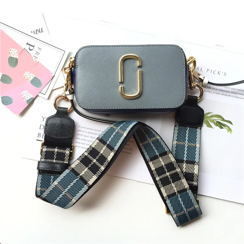 

2019 new camera bag summer simple bag leather shoulder bag diagonal ladies bag full leather small square bag