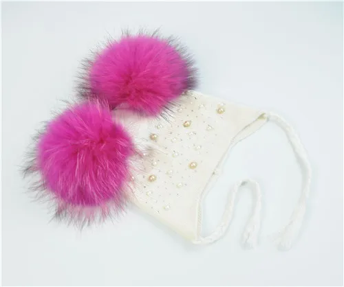 Детская теплая зимняя шапка с двойным меховым помпоном, вязаная шерстяная шапка для маленьких мальчиков и девочек, Шапка-бини с помпонами из натурального меха енота - Цвет: White rose fur