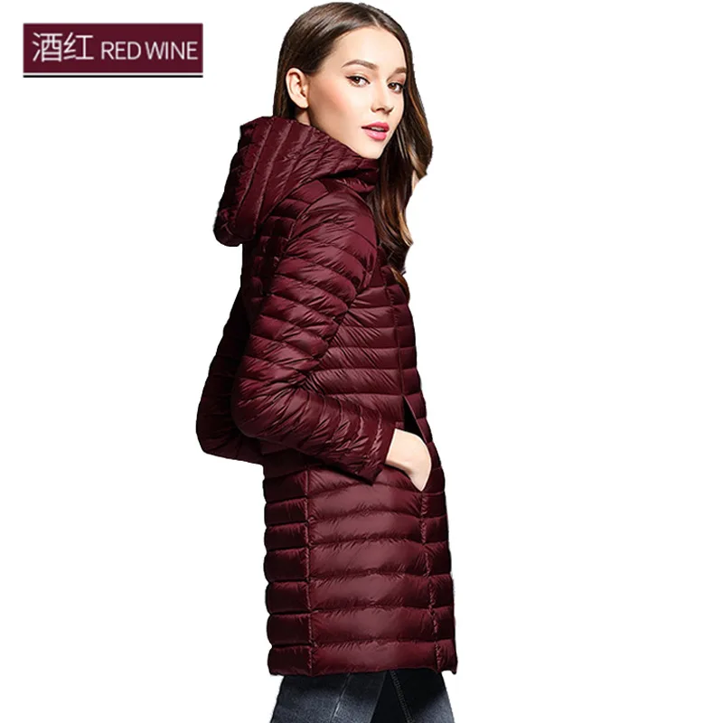 Зимний женский ультра легкий пуховик, 90% утиный пух, Длинные куртки с капюшоном, пальто с длинным рукавом, Женская парка, женская верхняя одежда - Цвет: Wine Red