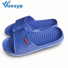 Мужские шлепанцы; Летняя обувь; Повседневные Дышащие пляжные сандалии; шлепанцы на танкетке; мужские шлепанцы на плоской подошве; Цвет черный, синий; домашняя туфля Homme