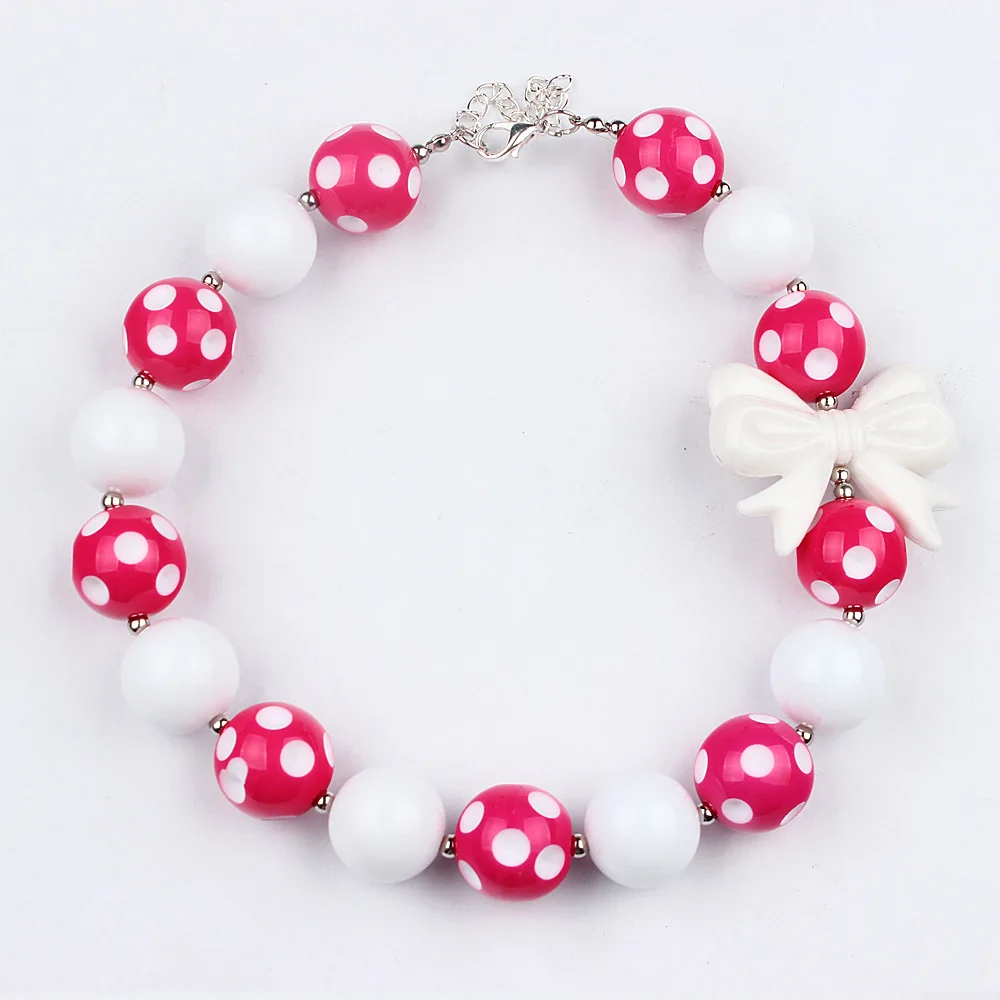 

2018 New Baby Girls Birthday Gifts Kids Customized White Bow 20mm Acrylic Beads Strand Chunky Bubblegum Necklace Drop Shipping