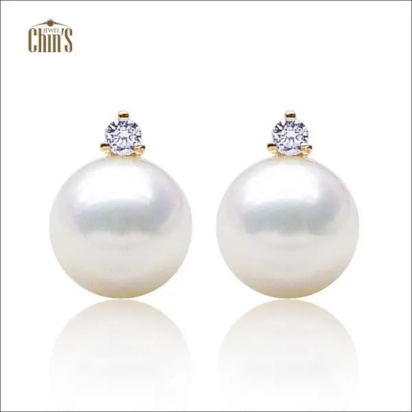 18 К Желтое золото AAA Белый Akoya культивированный жемчуг Diamond Stud Earrings 8,5-9 мм