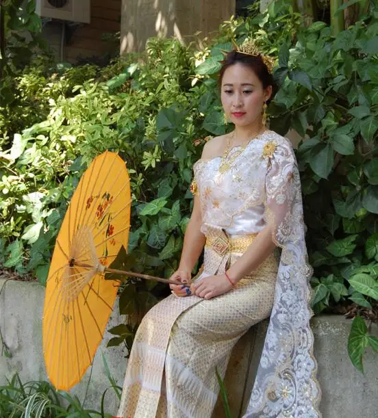 Китайская одежда для невесты Dai princess таиландское свадебное платье bride белая без