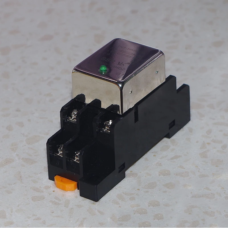 10A DC Solid State Relay SDD-10HDZ Socket Rail Installation Output Parameter 10-50VDC | Инструменты