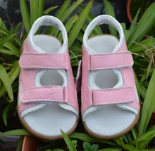 Niñas sandalias de playa genuino cuero blanco rosa verano walker zapatos 2 correas abierto de ancho pequeño niño bebé zapatos de niña sandalia