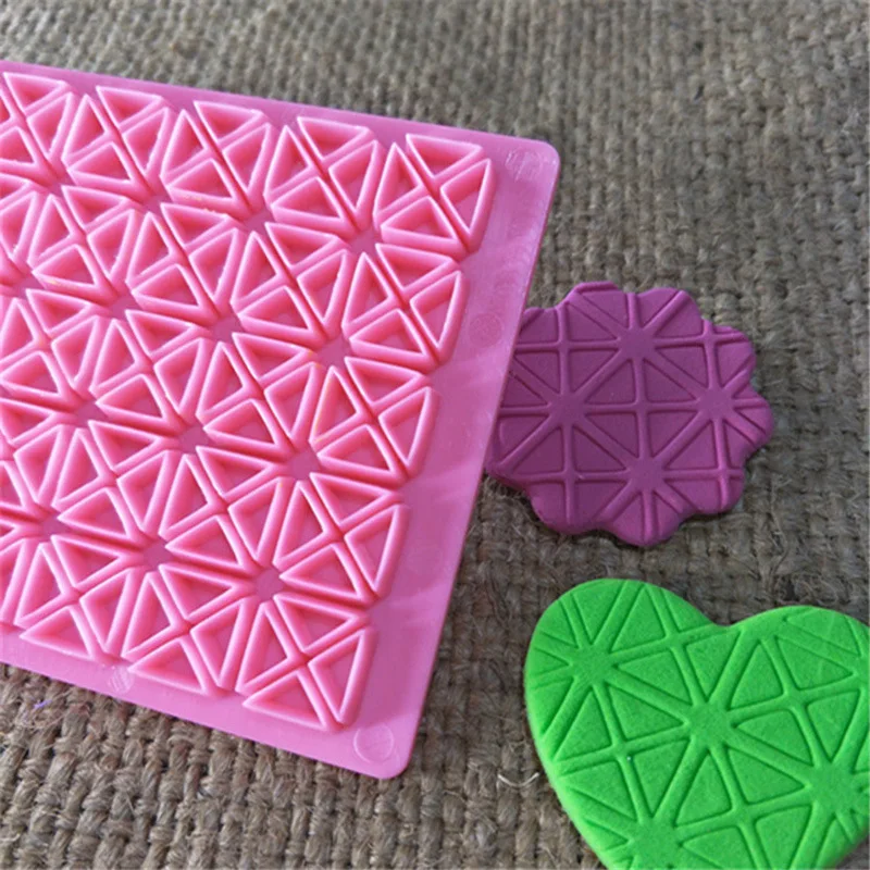 

DIY Fondant Cake Embosser Triangle Cookie Cutters Biscuit Molds Icing Embossing Decoration Cutter Cake Bakeware Tools