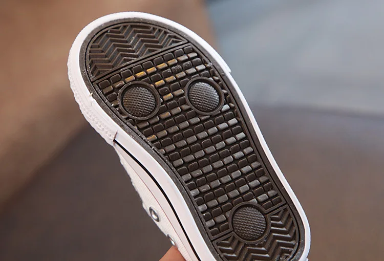 Claladoudou 13.5-18.5CM Kids Casual Shoes Red White Black Children Unisex Canvas Shoes Toddler Breathable Sports Shoes For Baby