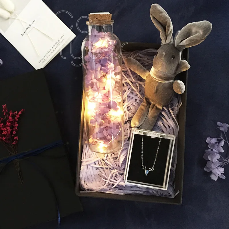 gift box with toy  (2)