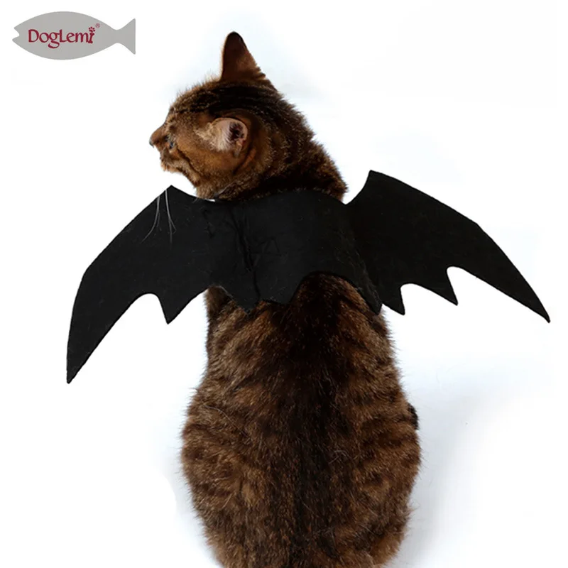 

1PCS 2019 new Halloween Pet Dog Costumes Bat Wings Vampire Black Cute Fancy Dress Up Halloween Pet Dog Cat Costume