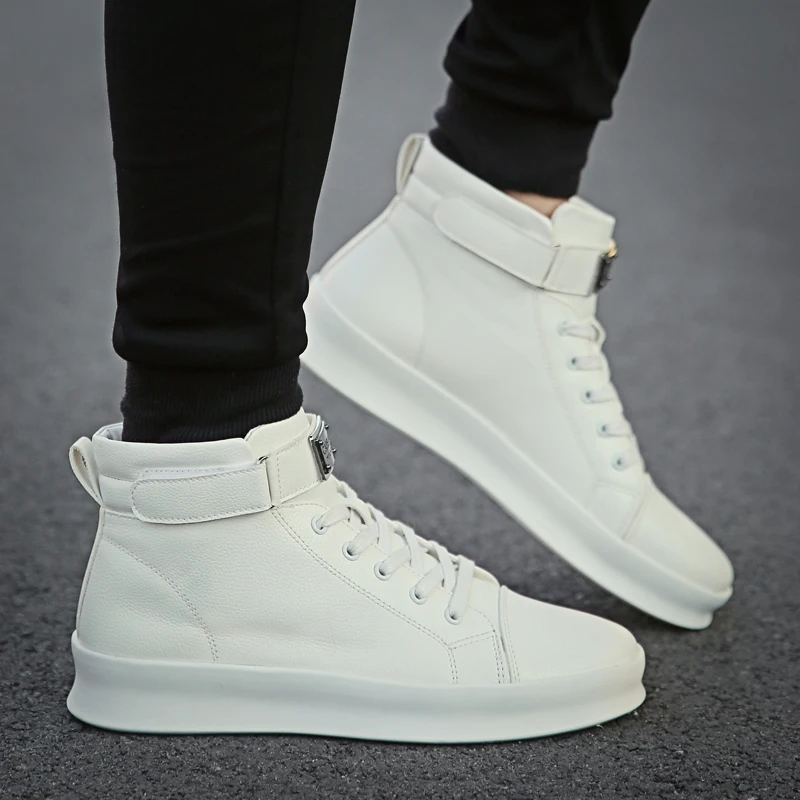 Brand Sneakers New Men's High Top Skateboarding Shoes Outdoor Comfortable Walking Shoes