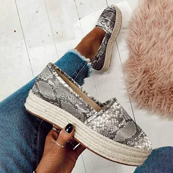 

WENYUJH Faux Suede Espadrilles Shoes Casual Loafers Women Flats 2019 New Ballet Flats Ladies Zapatos Mujer