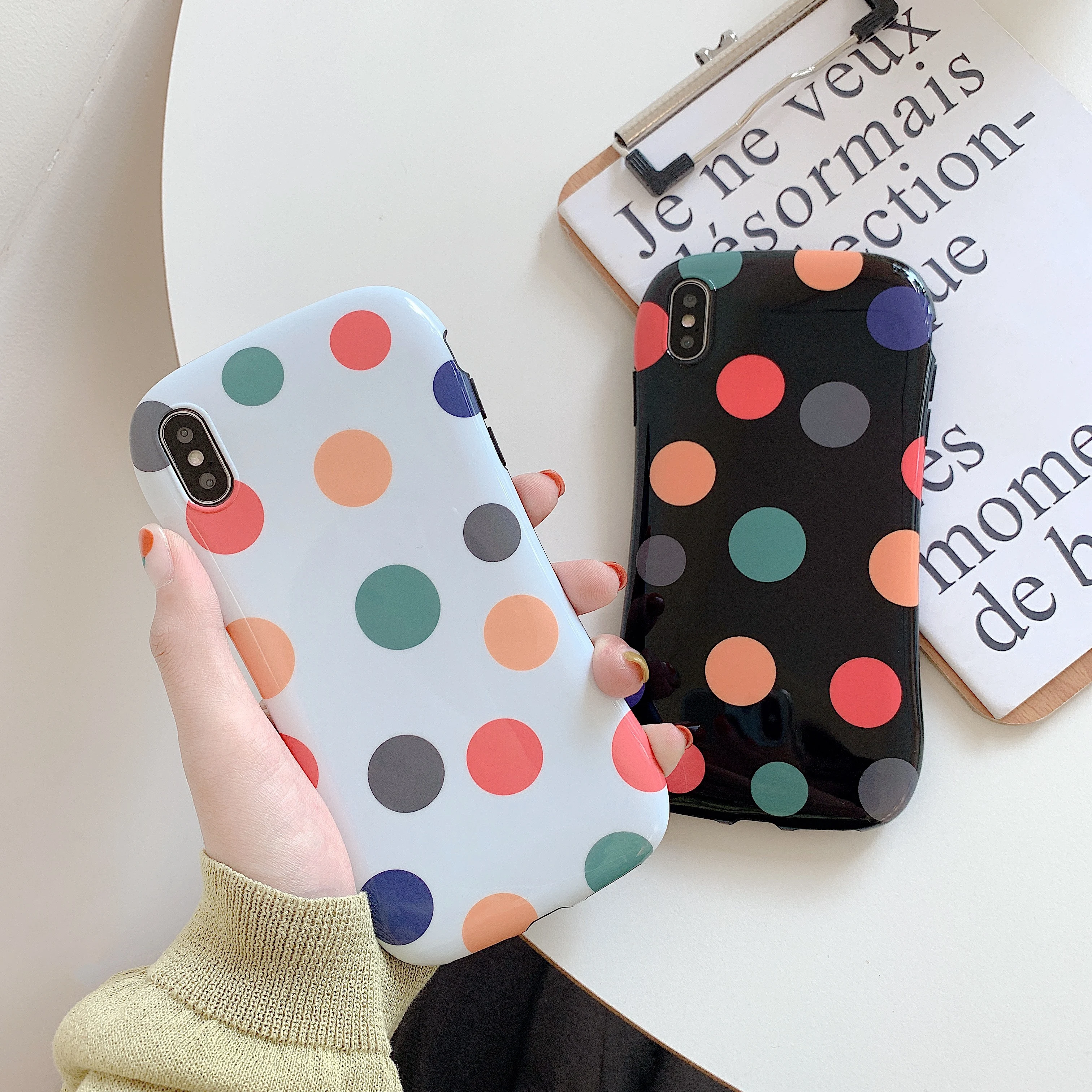 

Anti-knock Colorful Ploka Dots Phone Cases For iPhone 6 6s 7 8 Plus 10 X XS Max XR 6P 7P Wave Point Soft TPU Cover Coque Fundas