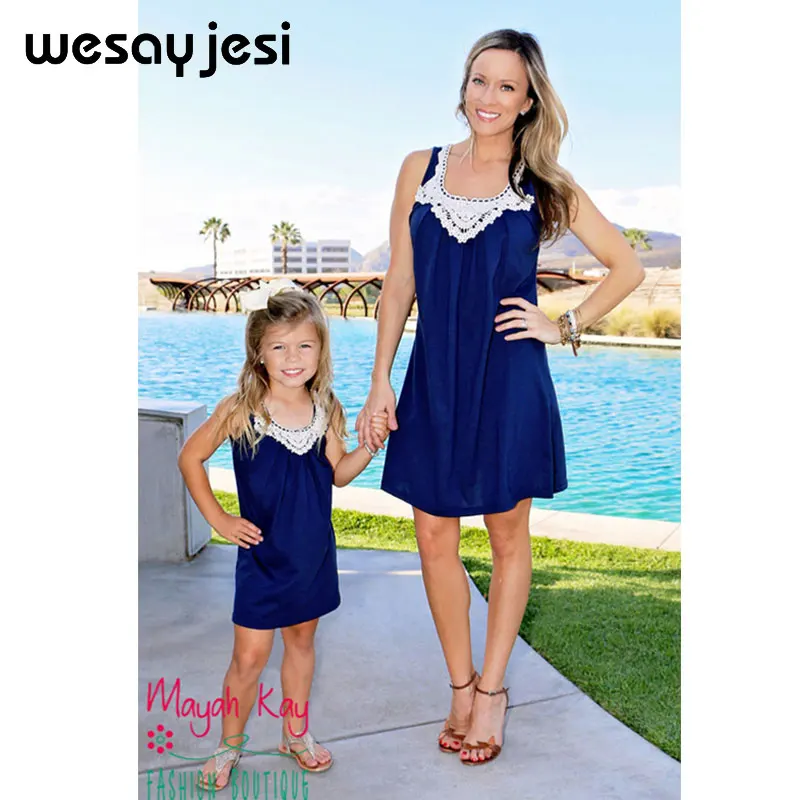 

Family Matching Clothes Sleeveless O-Neck Solid Casual 2019 Summer Family Tshirt Outfit Family Look Mother And Daughter Clothes