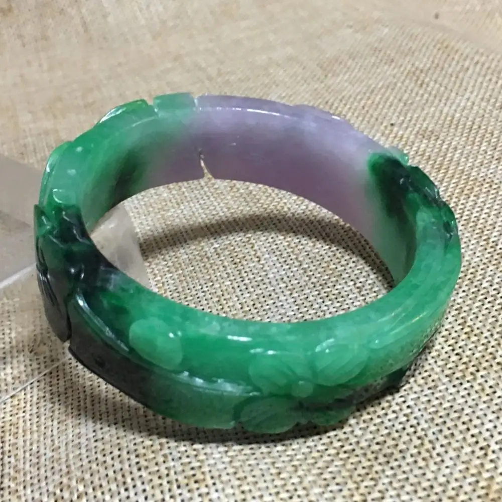 

59mm Natural Lavender Green stoneite hand-carved flower design stone Bracelet G57