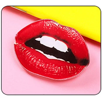 

1pc Sexy Lips Brooch Badges Backpack Fashion Acrylic Badge Classic Cartoon Student Dress Brooch Mouth Pin On Cloth Jewelry
