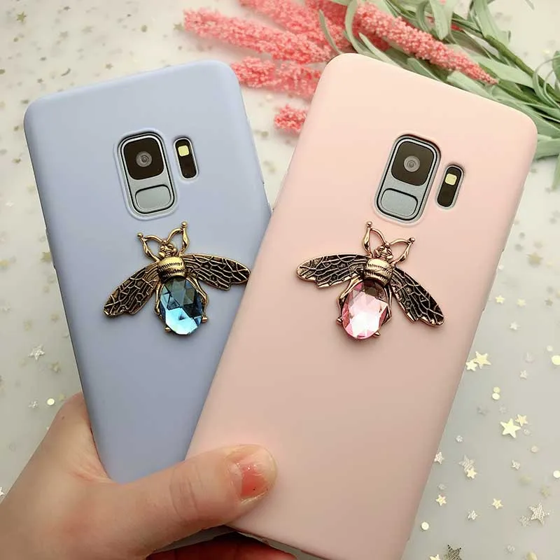 

Bee Soft Silicone Case For Samsung Galaxy A10 A20 A30 A40 A50 A70 M10 M20 M30 A9 A7 2018 Note8 9 S8 S9 S10 Plus S10e Candy Cover