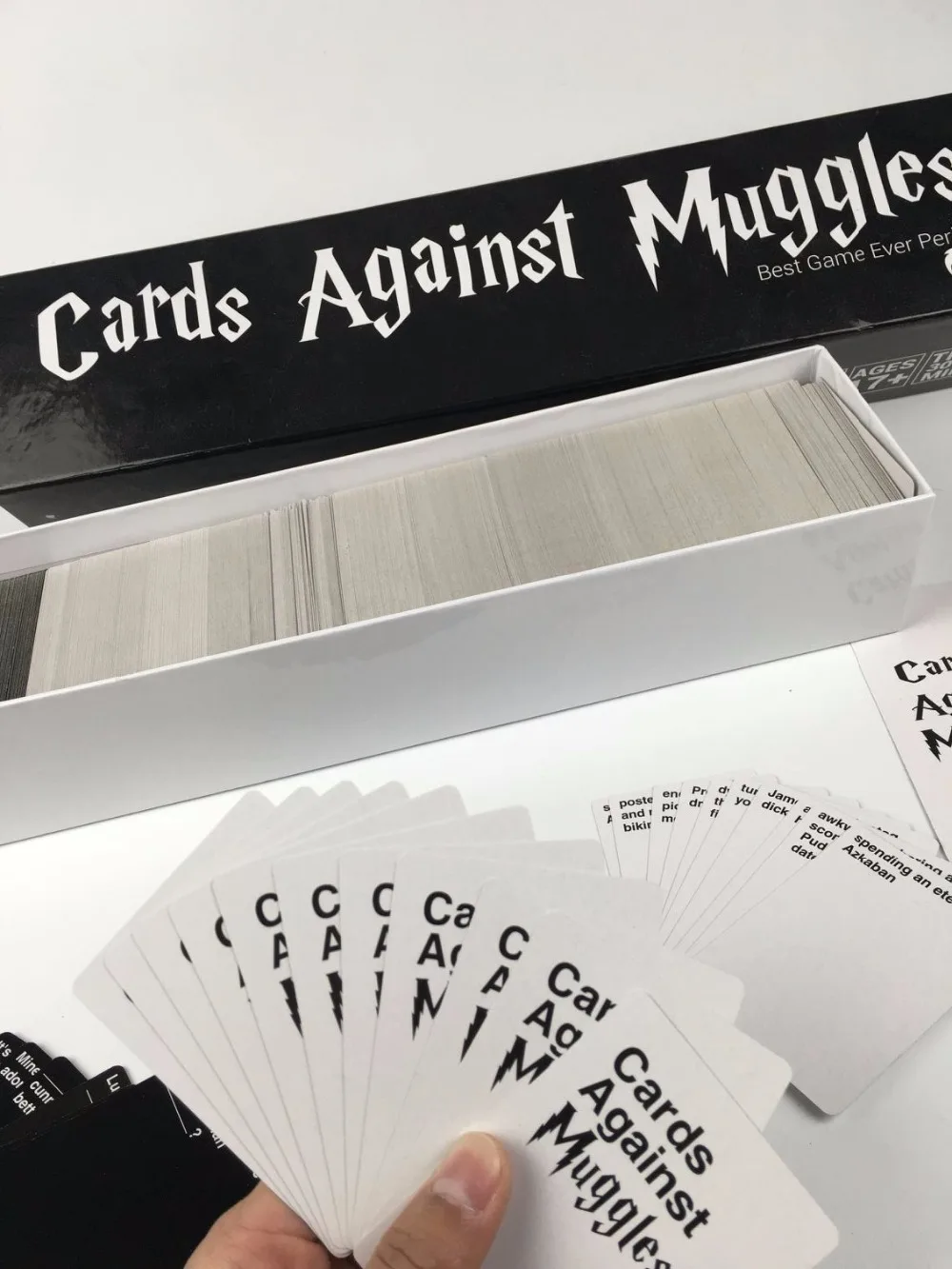 

CARDS AGAINST MUGGLES Harry Potter Explosion adult board game card Card Anti-Human Card