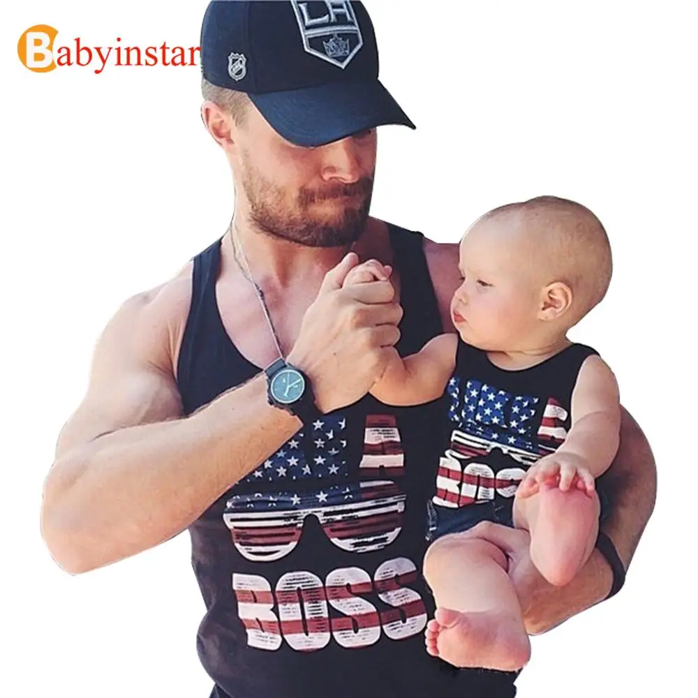 

Summer 2018 Family Matching Outfits T-shirt Vest Family Look Tees America Flag Father Son Clothes Family Set Sleeveless t Shirt