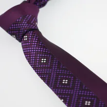 Для Мужчин's Галстуки для костюма в новом дизайне винно-Красного цвета со средним Полосатый Фиолетовый и винно-Красного цвета/платья в белый горошек для девочек шейный платок, тонкий галстук 6 см рубашек свадебное платье