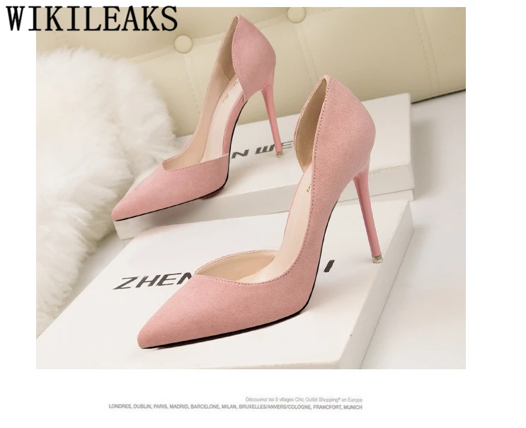 4068526525_1672530397