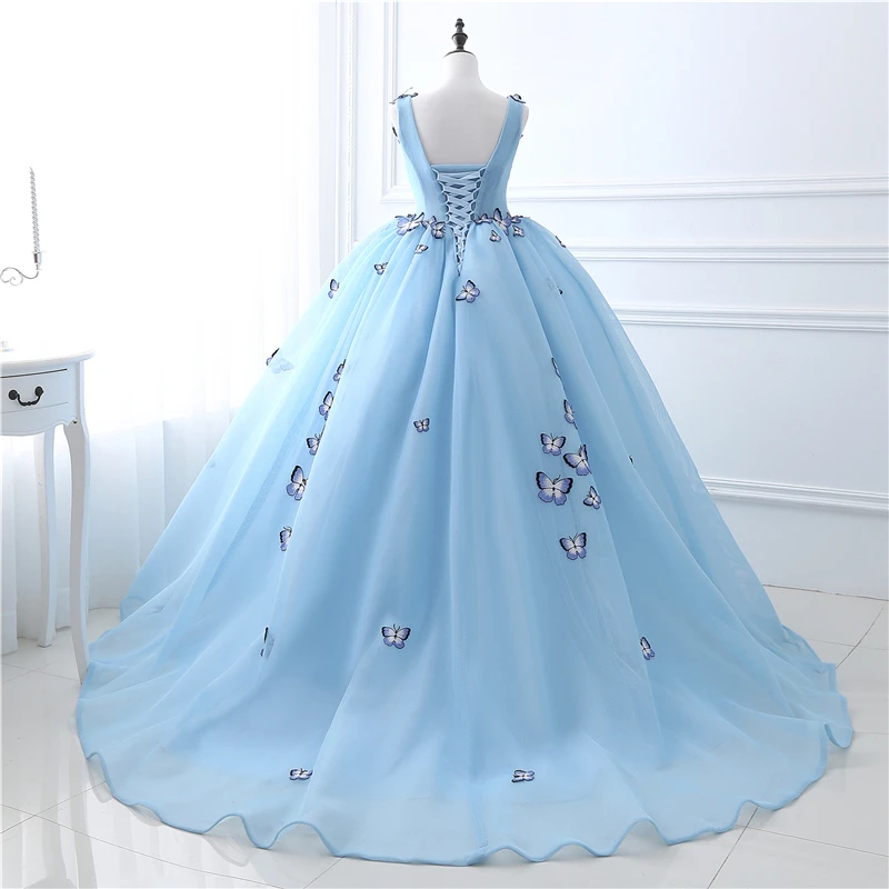 Небесно-голубое вышитое бальное платье Бабочка Вечернее платье Глубокий v-образный вырез кружева сзади длина пола Цветы Сладкий 16 платья