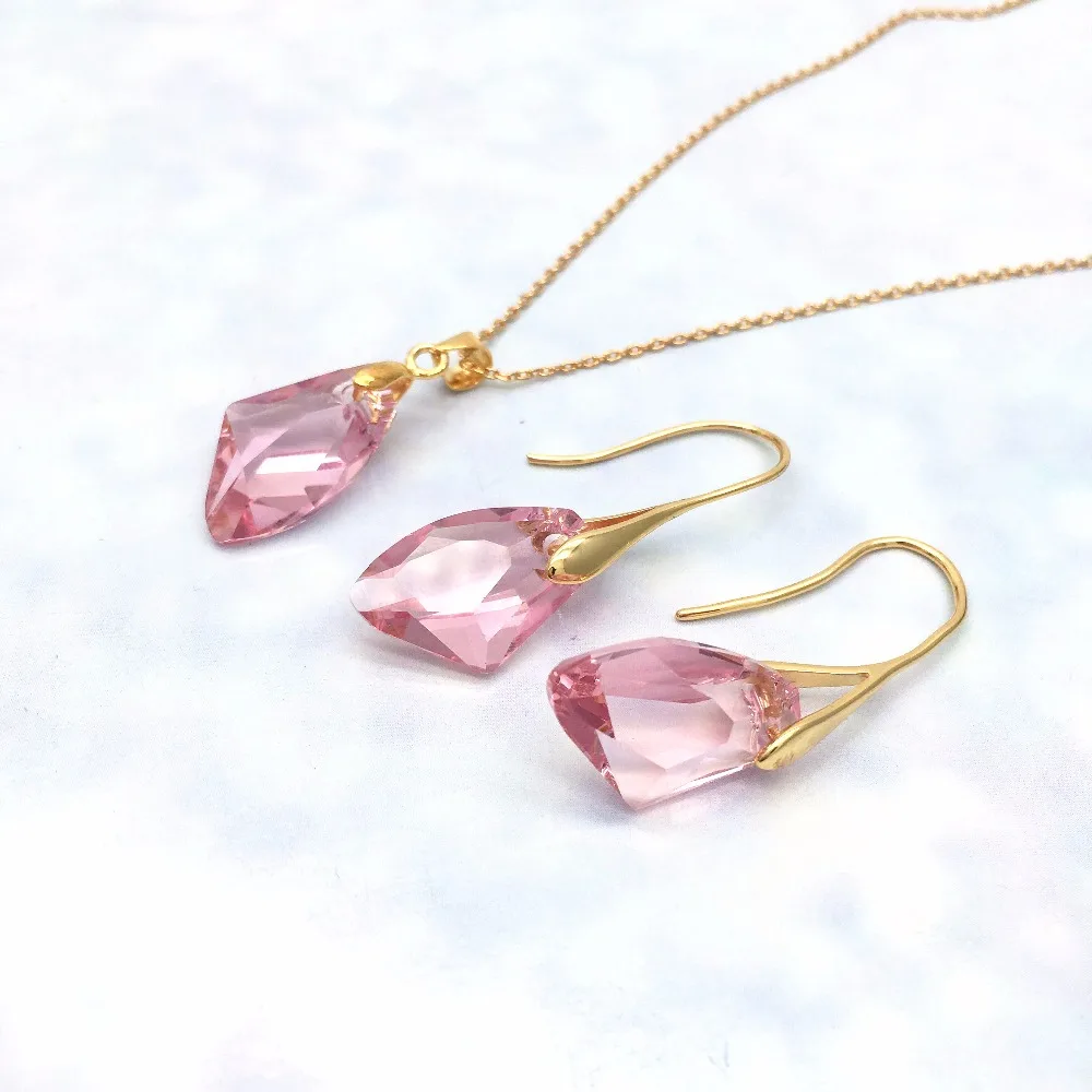 Ms Betti Galactic Vertical Pendant and Earring jewelry set crystal from Swarovski07