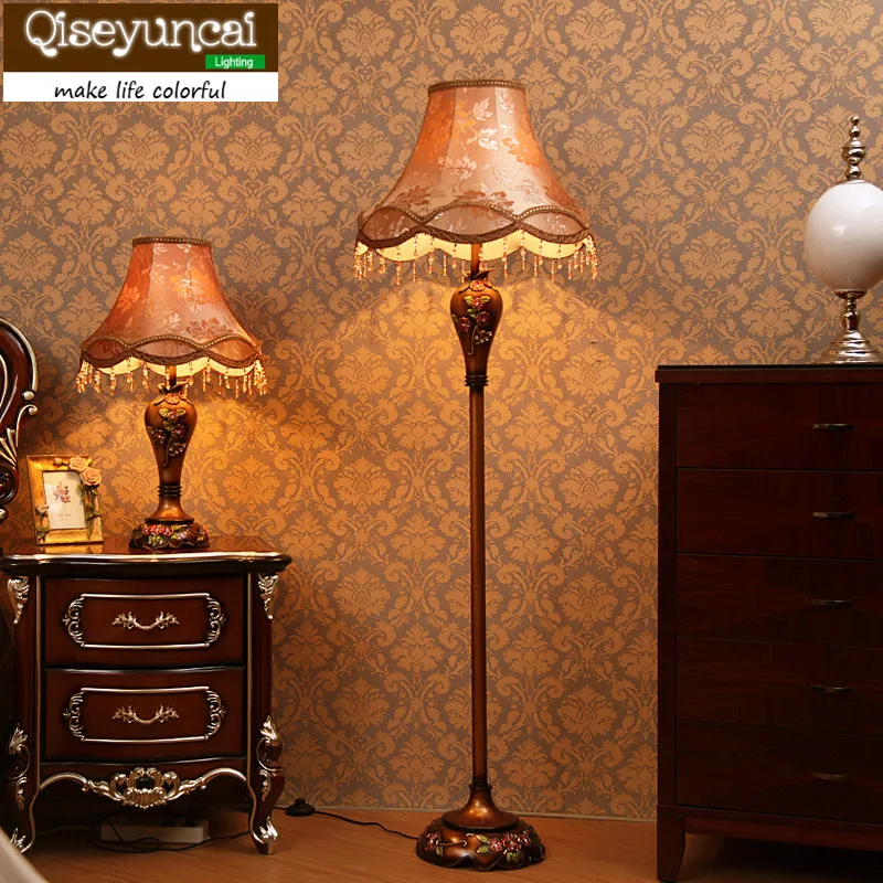Qiseyuncai European style living room floor lamp creative luxury retro
