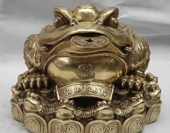 

China Copper Brass Fengshui Lucky Wealth Money Golden toad bufonid Statue