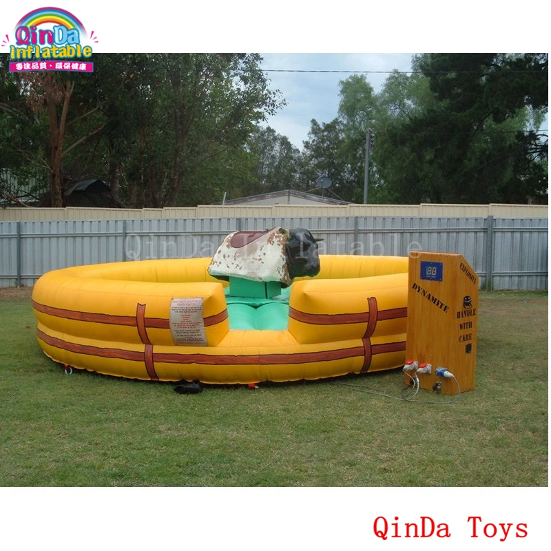 inflatable bull mat03