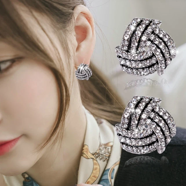 

2018 Simple personality crystal Stud Earrings Hot Sale Irregular Enamel triangle earrings for Women Girls Fashion Jewelry