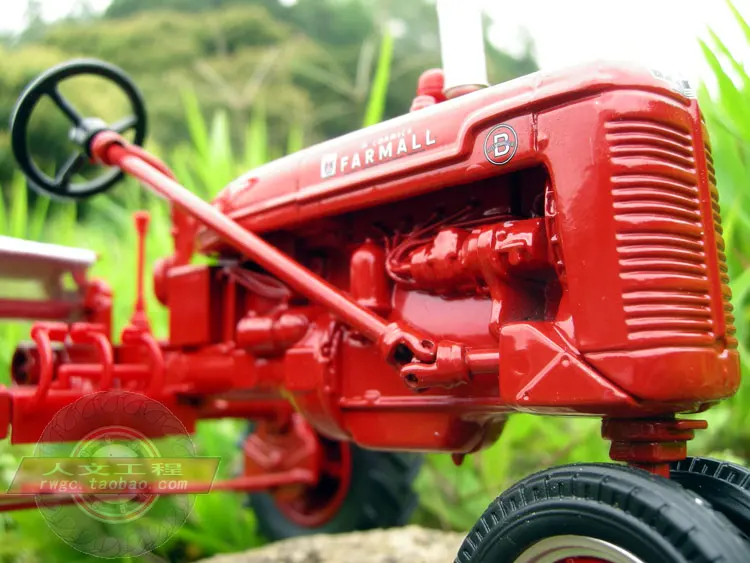 1/16 US ERTL Farmall B Tractor Model Alloy Agricultural Vehicle Toy Collectible 