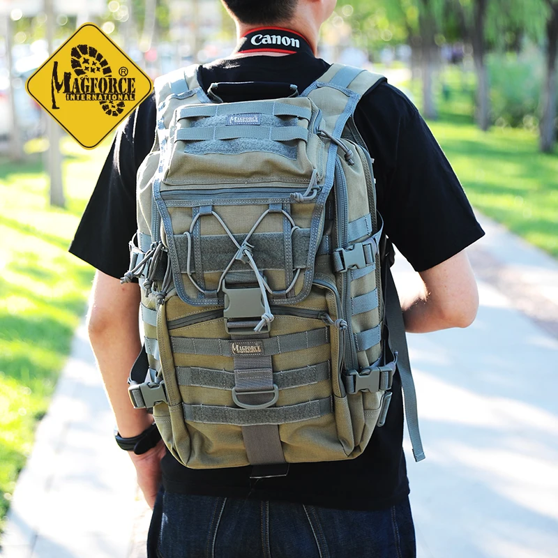 Magforce authentic Taiwan /0521 backpack /shoulder computer bagin
