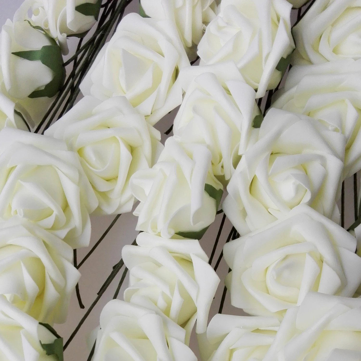 

Durable 1 X Artificial 10 pieces Bouquets of flowers White Rose Elegant Decoration For Wedding House Party