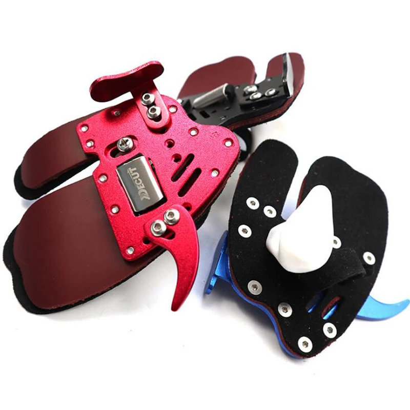 Günstig Decut HOCKII Bogenschießen Finger Schutz Schutz Rechts Hand Pad Handschuh Tab Für Bogen Finger Protector Jagd Zubehör