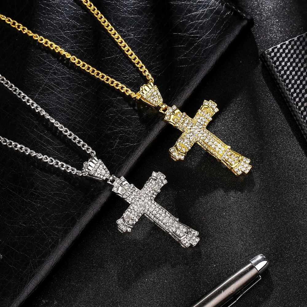 Iced Out Rhinestone Cross Pendant Necklace Gold Silver Alloy Crystal Crucifix Necklace Men Women Hip Hop Jewelry