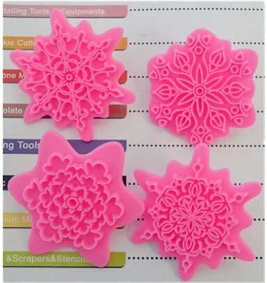 

Free Shipping 4Pcs/set Petals Paragraph Fondant Stamper Decorative Folk Art Printing Baking Mold Plastic Utensils A511