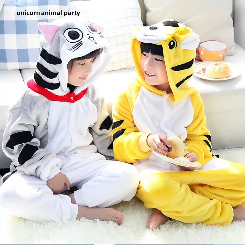Кигуруми кошка фланелевые пижамы Аниме животных Чи сладкий дом сыра Onesie взрослых